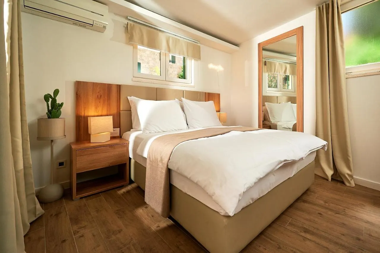 Ibella Luxury Rooms Split 4*,